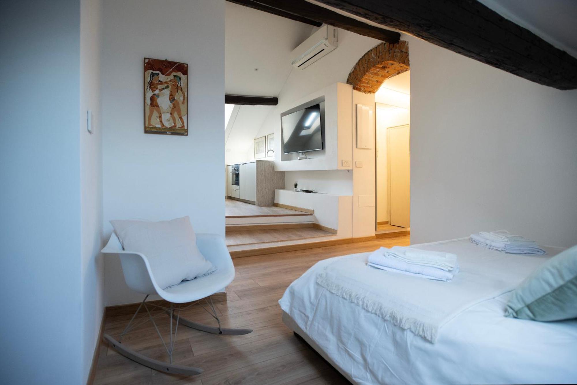 Апартаменты La Nuova Torretta Sui Navigli Милан Экстерьер фото
