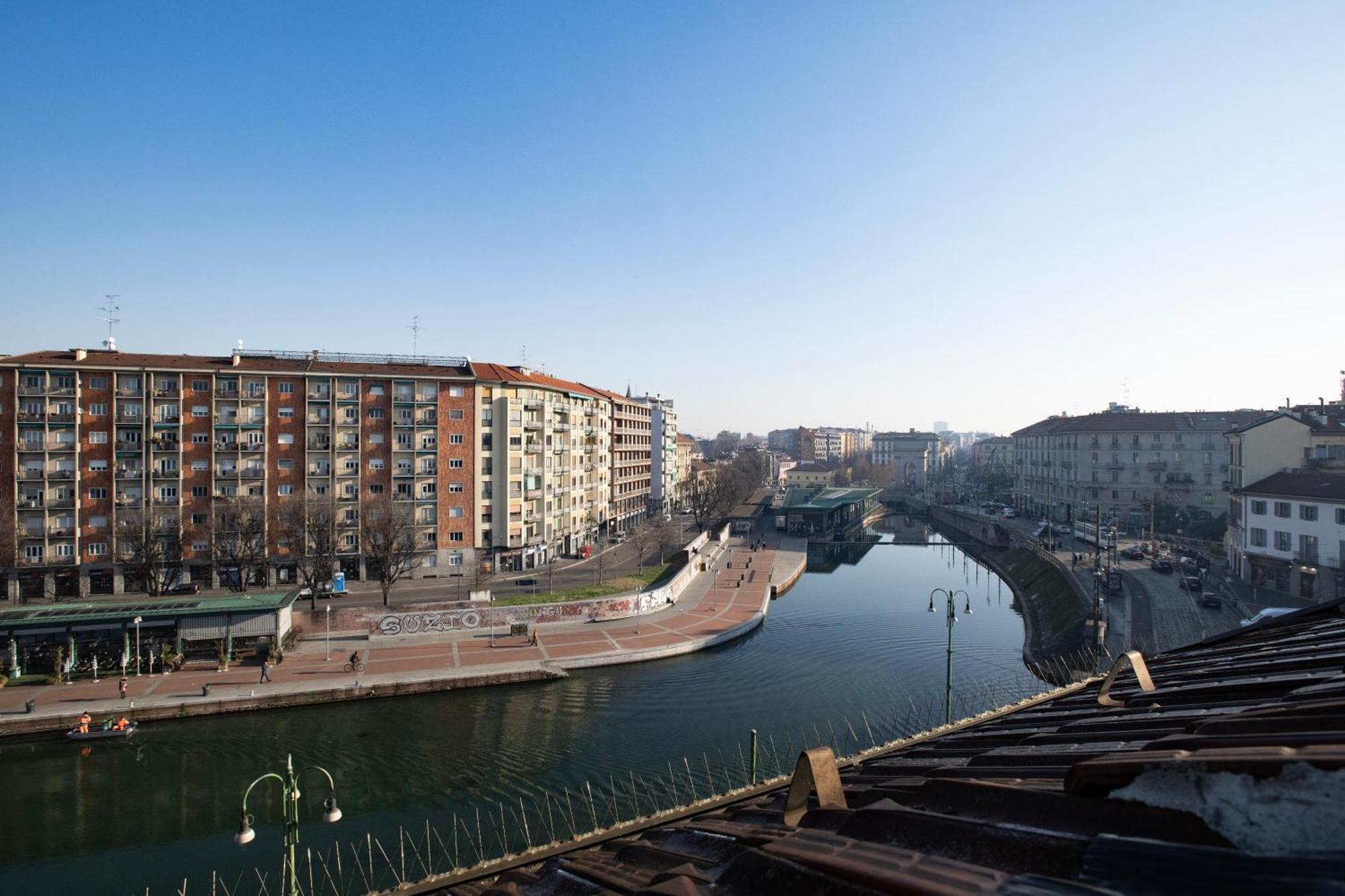 Апартаменты La Nuova Torretta Sui Navigli Милан Экстерьер фото